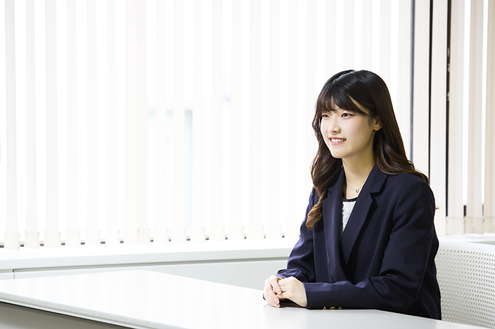 女性の転職サポートで大切にしていることを語る宇津木彩衣